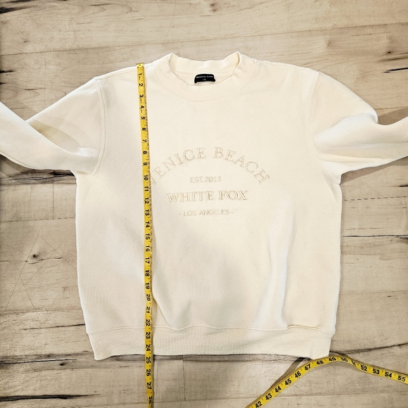 White Fox Venice Beach Cream Embroidered Crewneck Sweatshirt S/M - Picture 5 of 5
